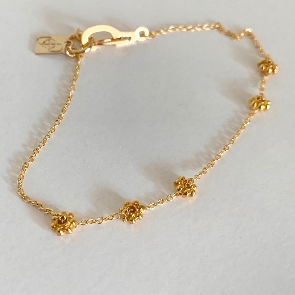 Mini daisy bracelet - Picture 5 of 11